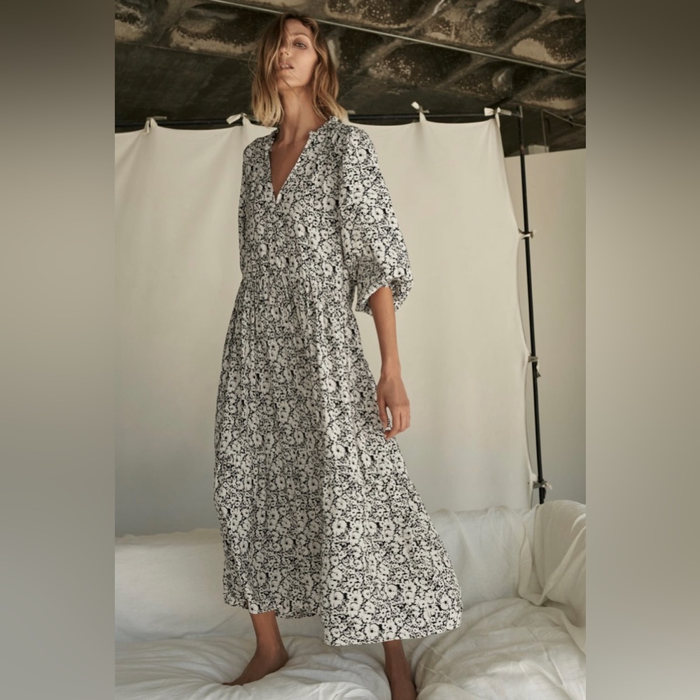 Zara Printed Oversized Dress Size XS NWT
